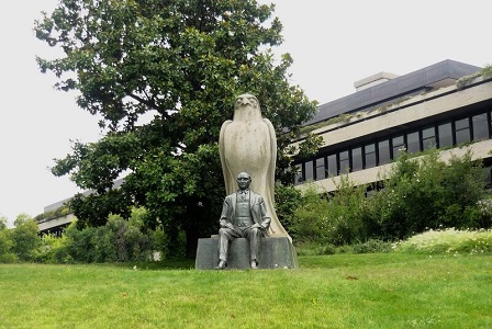 Как Гитлер подарил жизнь Гюльбенкяну